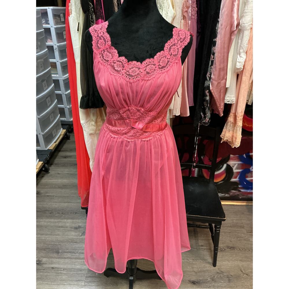 VINTAGE HOT PINK SLIP DRESS 32 VANITY FAIR